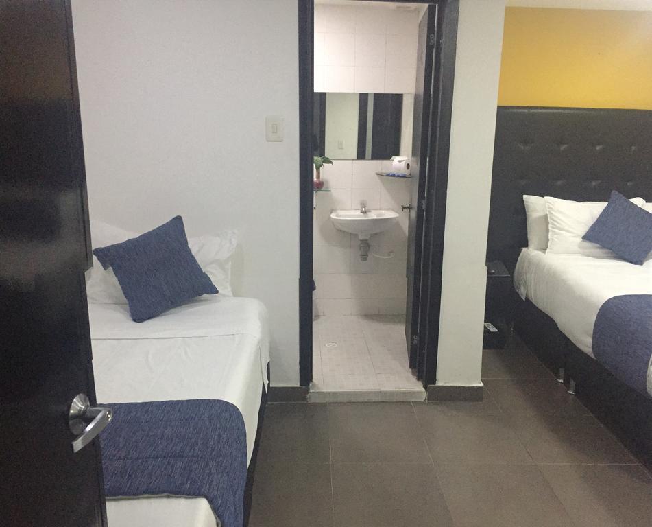 Hotel Aj Ferial Bogotá Eksteriør billede