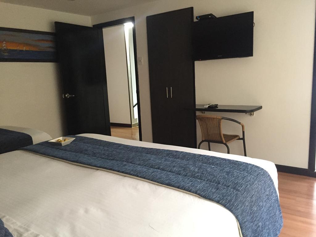 Hotel Aj Ferial Bogotá Eksteriør billede