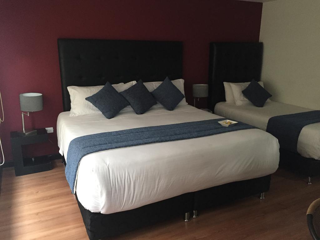 Hotel Aj Ferial Bogotá Eksteriør billede