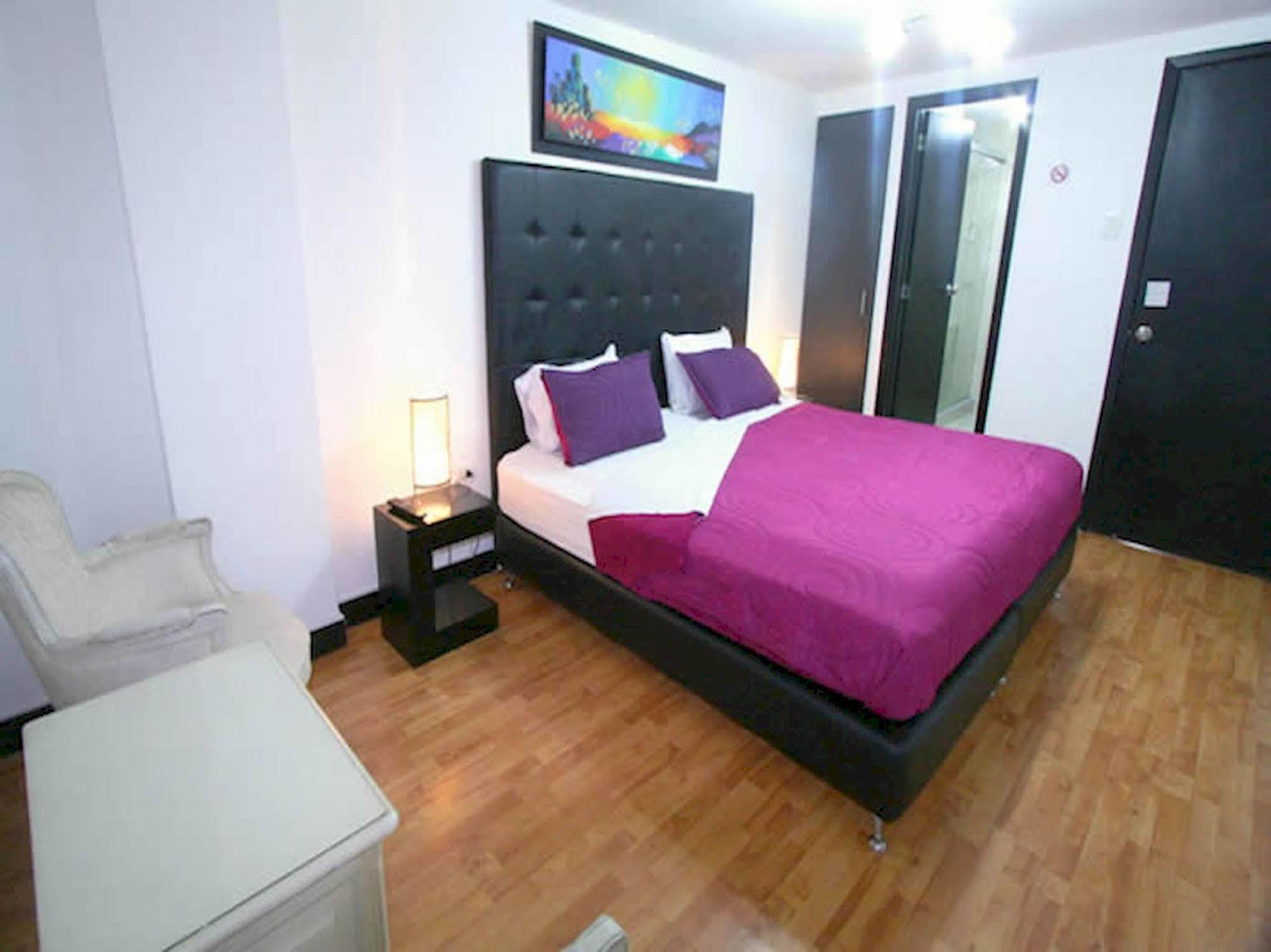 Hotel Aj Ferial Bogotá Eksteriør billede