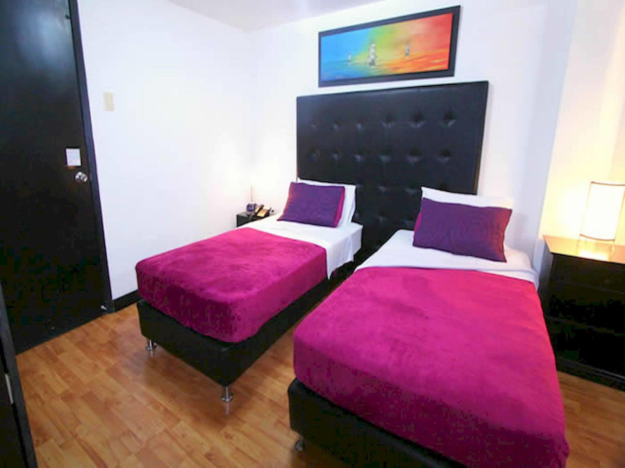 Hotel Aj Ferial Bogotá Eksteriør billede